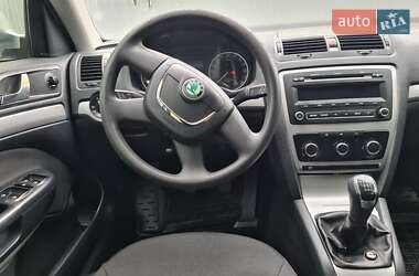 Лифтбек Skoda Octavia 2011 в 
