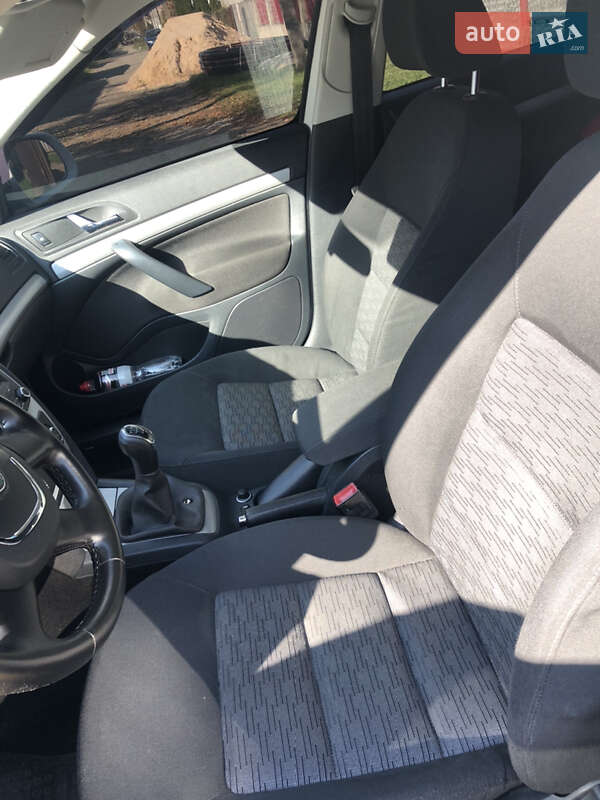 Универсал Skoda Octavia 2012 в Хусте