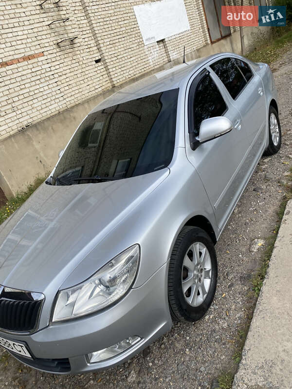 Универсал Skoda Octavia 2012 в Мукачево фото 2 Универсал Skoda Octavia 2012 в Мукачево