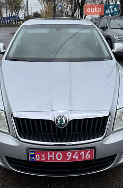 Лифтбек Skoda Octavia 2009 в 