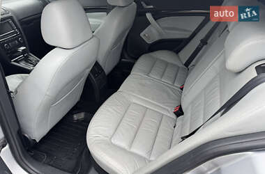 Лифтбек Skoda Octavia 2009 в 