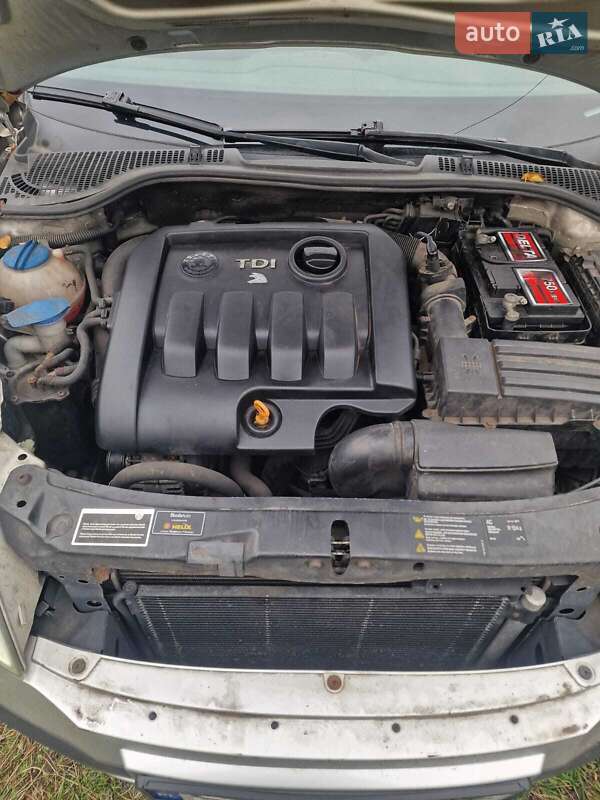 Универсал Skoda Octavia 2005 в Киеве