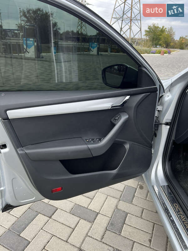 Универсал Skoda Octavia 2014 в Днепре фото 14 Универсал Skoda Octavia 2014 в Днепре