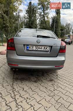Лифтбек Skoda Octavia 2012 в 