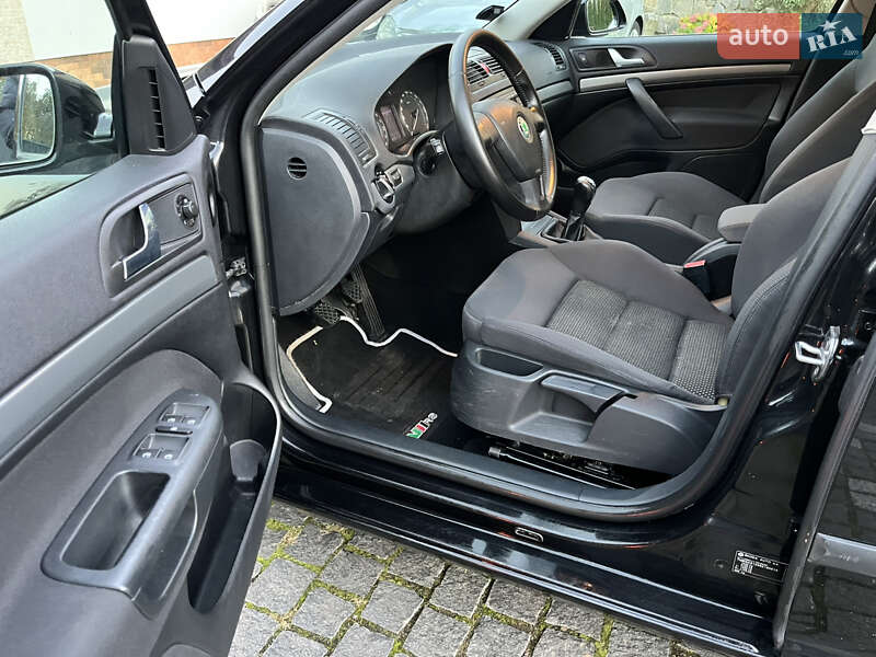 Универсал Skoda Octavia 2005 в Звягеле фото 19 Универсал Skoda Octavia 2005 в Звягеле