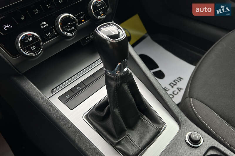 Лифтбек Skoda Octavia 2019 в Львове фото 17 Лифтбек Skoda Octavia 2019 в Львове