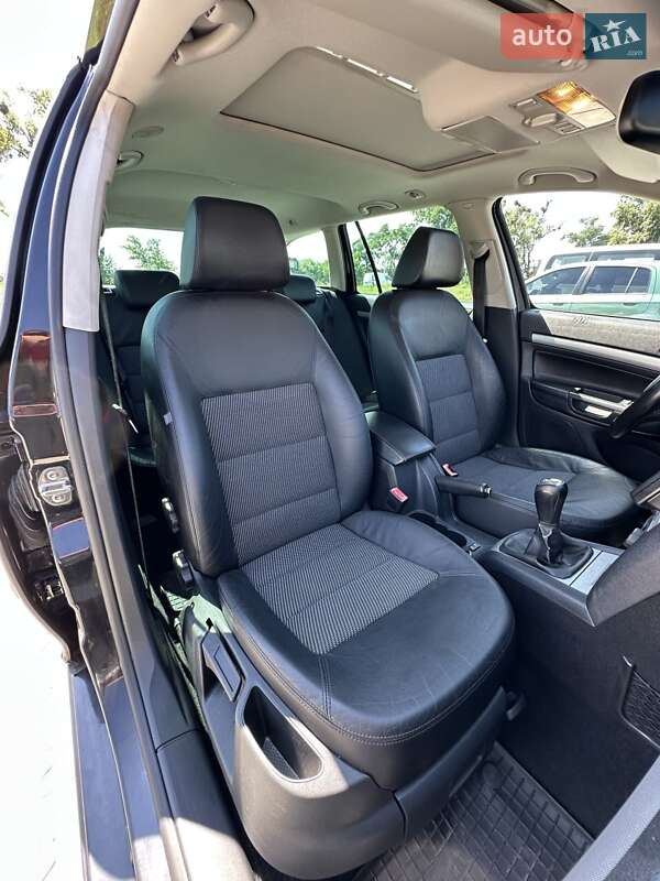 Универсал Skoda Octavia 2009 в Белогородке фото 29 Универсал Skoda Octavia 2009 в Белогородке