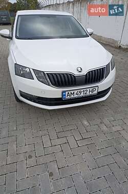 Лифтбек Skoda Octavia 2017 в Житомире