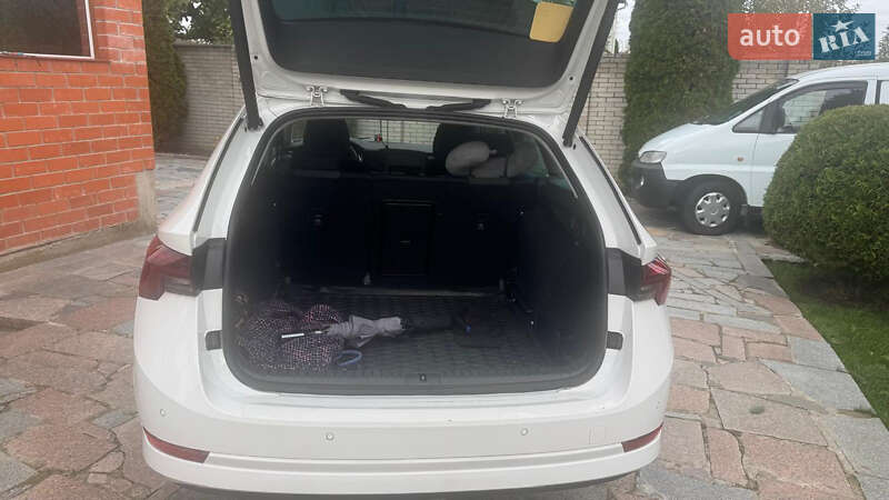 Универсал Skoda Octavia 2023 в Житомире