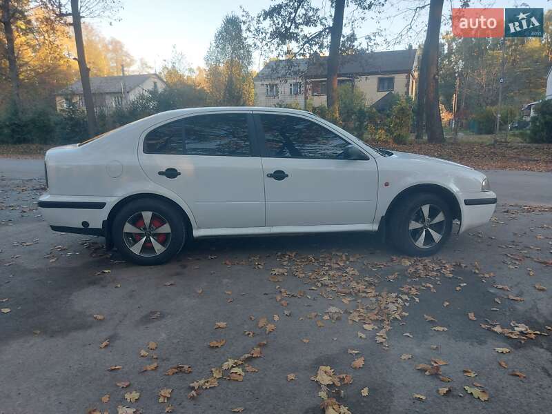 Лифтбек Skoda Octavia 2000 в Костополе фото 5 Лифтбек Skoda Octavia 2000 в Костополе