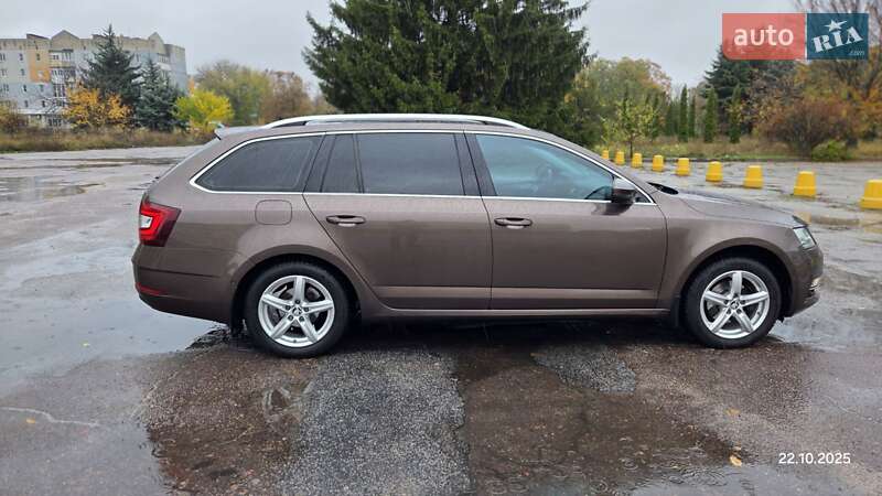 Универсал Skoda Octavia 2017 в Кропивницком