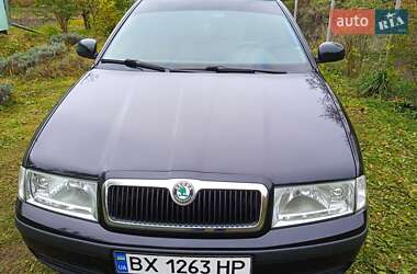 Лифтбек Skoda Octavia 2010 в 
