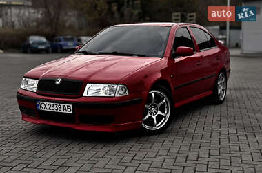 Лифтбек Skoda Octavia 2006 в  Лифтбек Skoda Octavia 2006 в