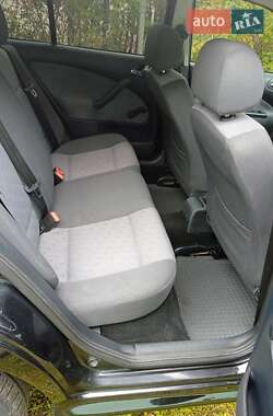 Лифтбек Skoda Octavia 2010 в 