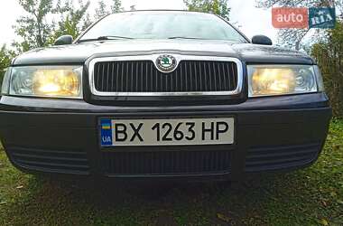 Лифтбек Skoda Octavia 2010 в 