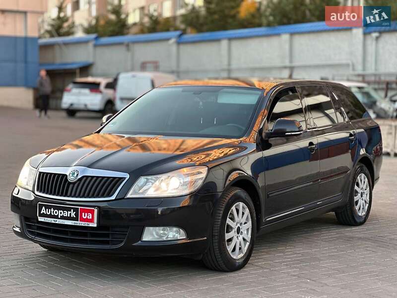 Универсал Skoda Octavia 2011 в 