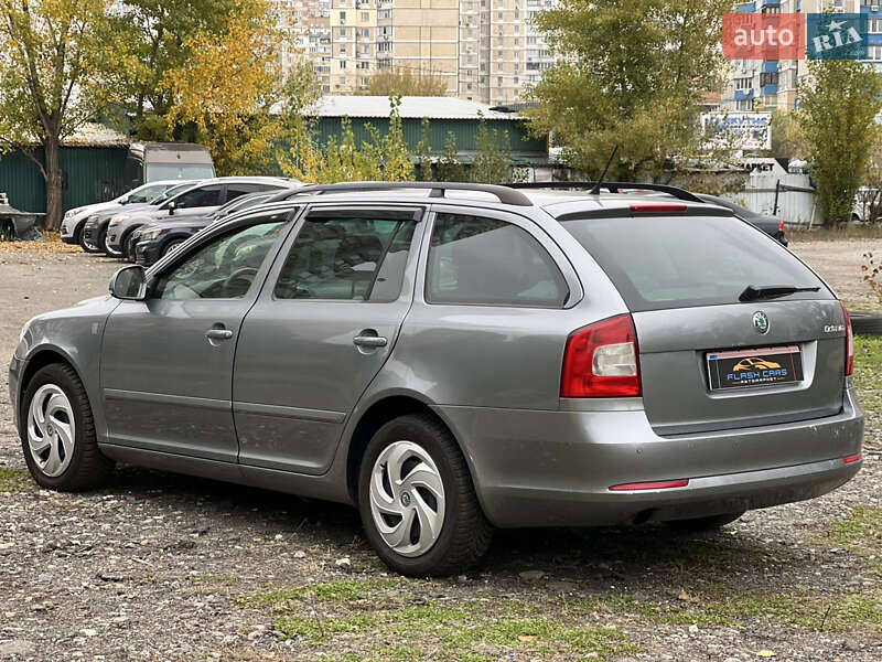 Универсал Skoda Octavia 2013 в Киеве фото 4 Универсал Skoda Octavia 2013 в Киеве