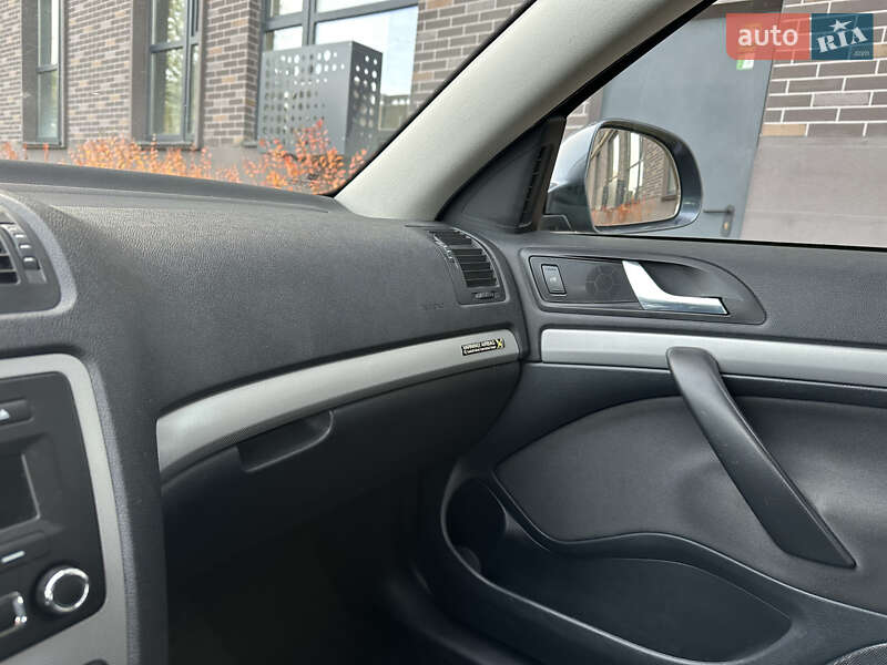 Універсал Skoda Octavia 2010 в Львові