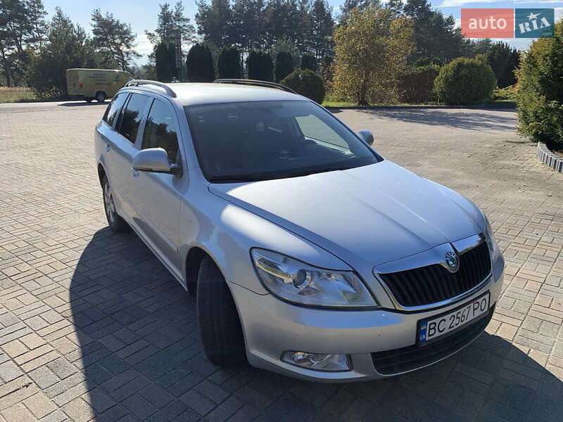 Универсал Skoda Octavia 2012 в Мостиске фото 3 Универсал Skoda Octavia 2012 в Мостиске