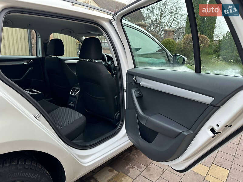 Универсал Skoda Octavia 2016 в Тернополе фото 70 Универсал Skoda Octavia 2016 в Тернополе