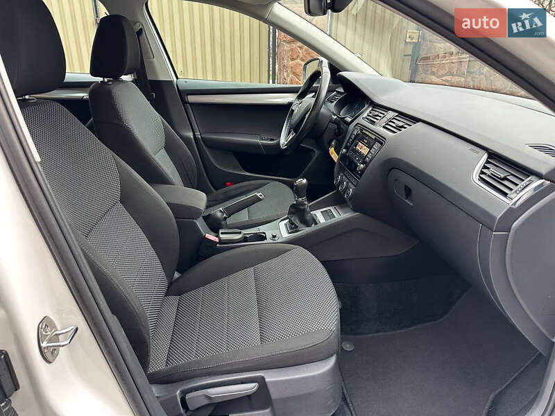 Универсал Skoda Octavia 2016 в Тернополе фото 80 Универсал Skoda Octavia 2016 в Тернополе