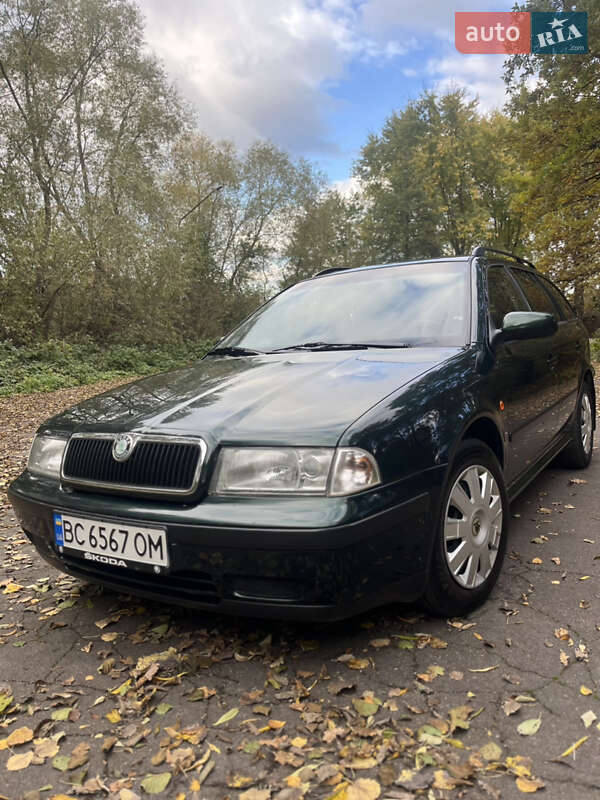 Універсал Skoda Octavia 1999 в 
