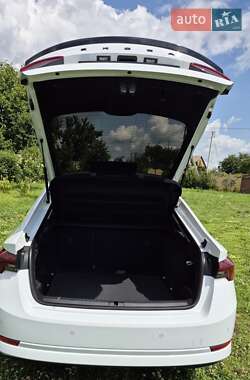 Универсал Skoda Octavia 2023 в 