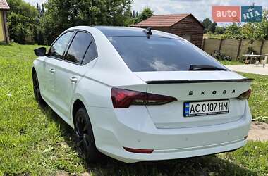 Универсал Skoda Octavia 2023 в 