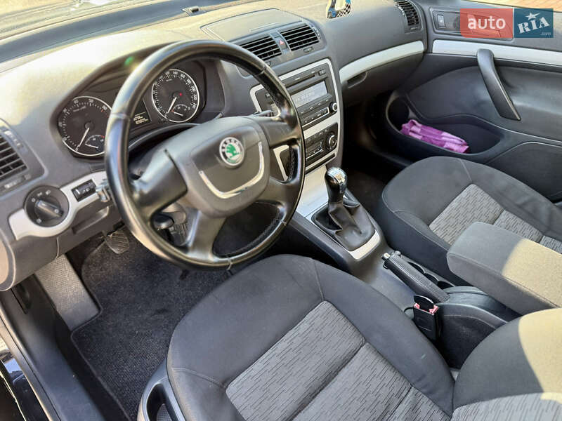 Універсал Skoda Octavia 2009 в Калинівці
