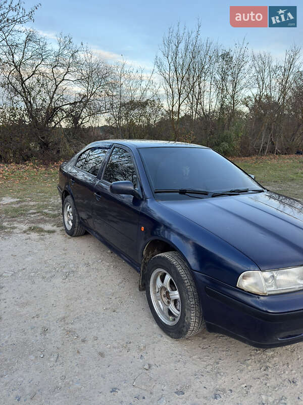 Лифтбек Skoda Octavia 2000 в Чорткове фото 3 Лифтбек Skoda Octavia 2000 в Чорткове