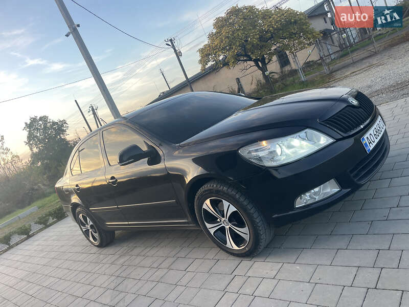 Лифтбек Skoda Octavia 2012 в Виноградове фото 7 Лифтбек Skoda Octavia 2012 в Виноградове