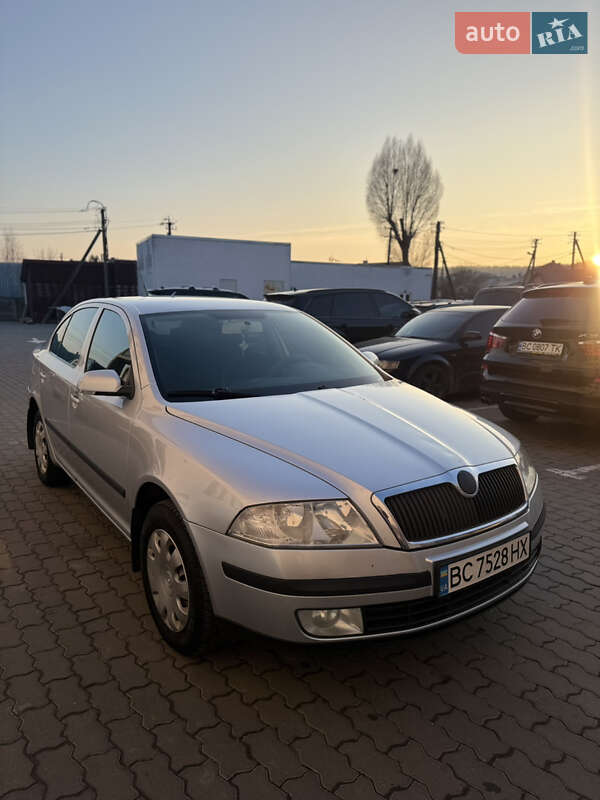Лифтбек Skoda Octavia 2008 в Львове фото 2 Лифтбек Skoda Octavia 2008 в Львове