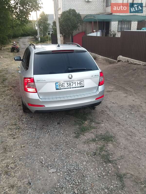 Универсал Skoda Octavia 2013 в Вознесенске фото 10 Универсал Skoda Octavia 2013 в Вознесенске