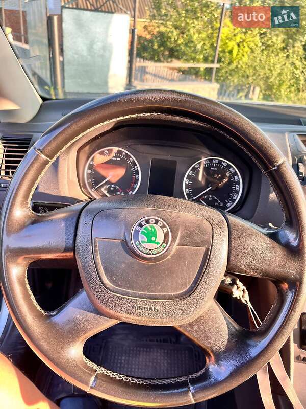 Универсал Skoda Octavia 2011 в Дашеве