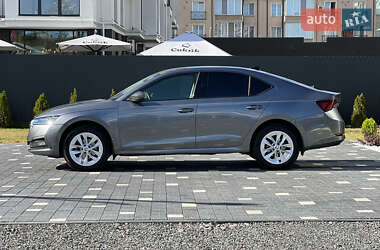 Лифтбек Skoda Octavia 2023 в 