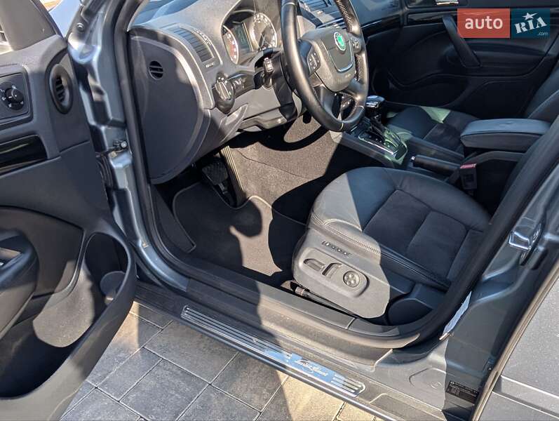 Универсал Skoda Octavia 2011 в Луцке фото 42 Универсал Skoda Octavia 2011 в Луцке