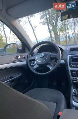 Универсал Skoda Octavia 2011 в 