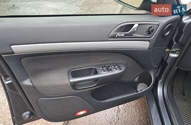 Лифтбек Skoda Octavia 2011 в 