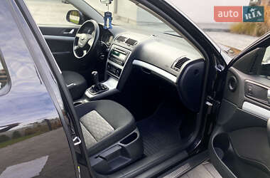 Универсал Skoda Octavia 2010 в 