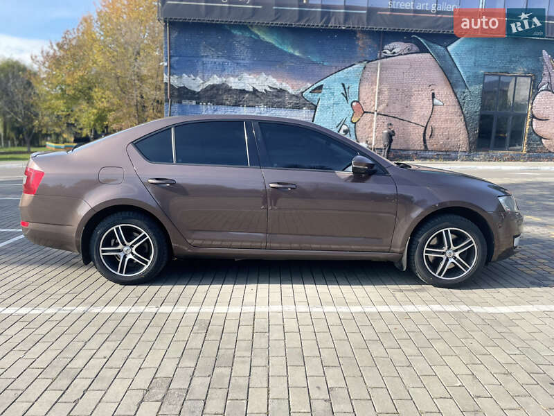 Ліфтбек Skoda Octavia 2016 в Луцьку фото 5 Ліфтбек Skoda Octavia 2016 в Луцьку