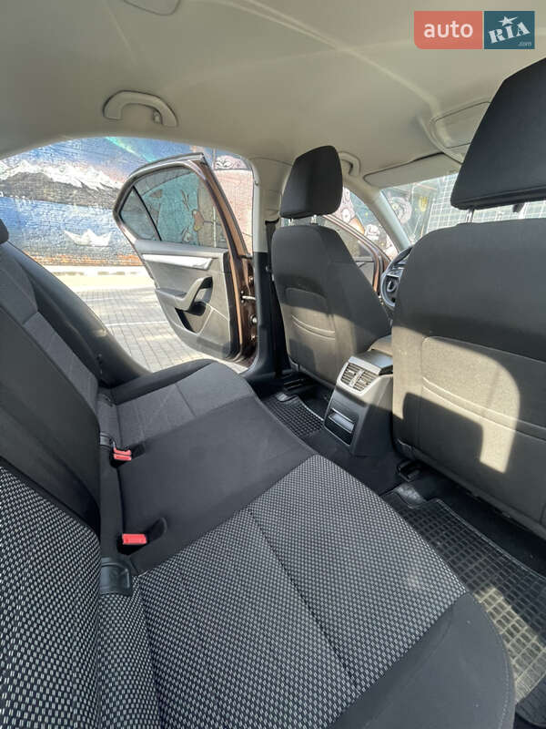 Ліфтбек Skoda Octavia 2016 в Луцьку фото 10 Ліфтбек Skoda Octavia 2016 в Луцьку