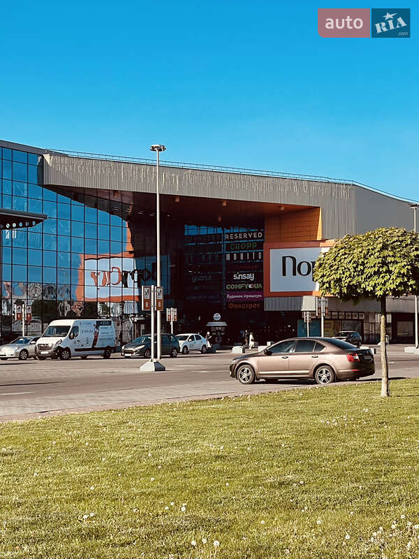 Ліфтбек Skoda Octavia 2016 в Луцьку фото Ліфтбек Skoda Octavia 2016 в Луцьку