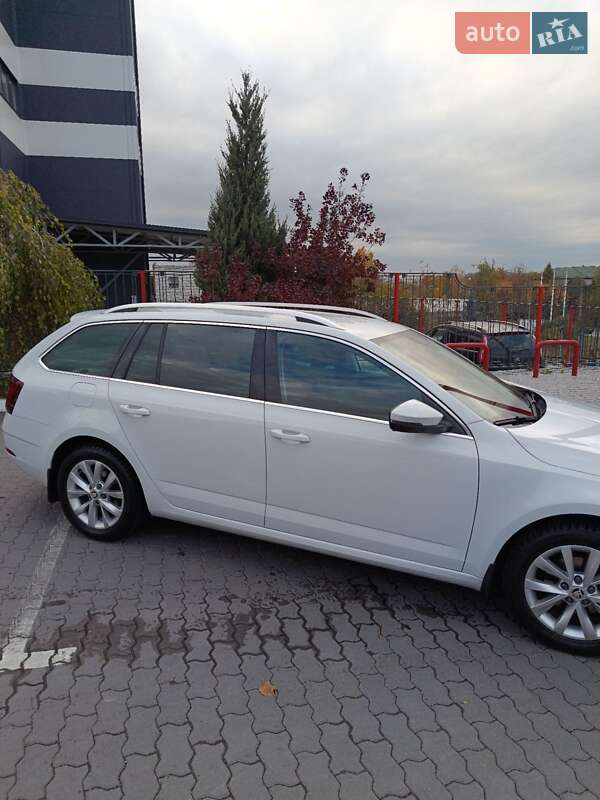 Универсал Skoda Octavia 2017 в Львове