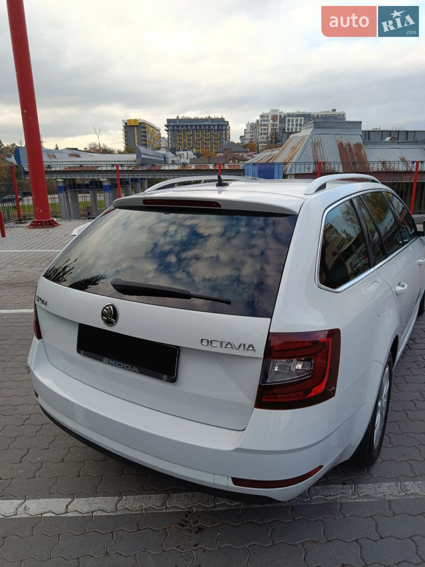 2017 Skoda Octavia - мініатюра 12