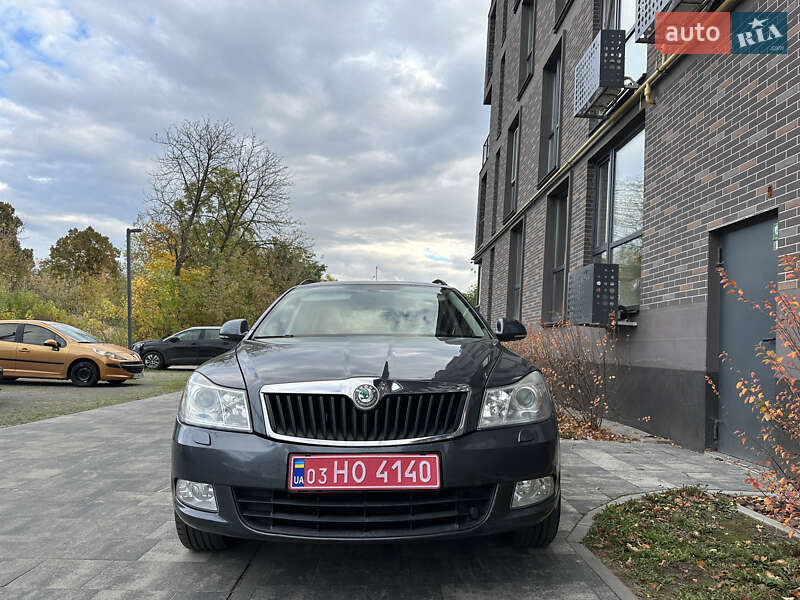Універсал Skoda Octavia 2010 в Львові