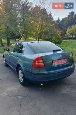 Лифтбек Skoda Octavia 2005 в  фото 9 Лифтбек Skoda Octavia 2005 в