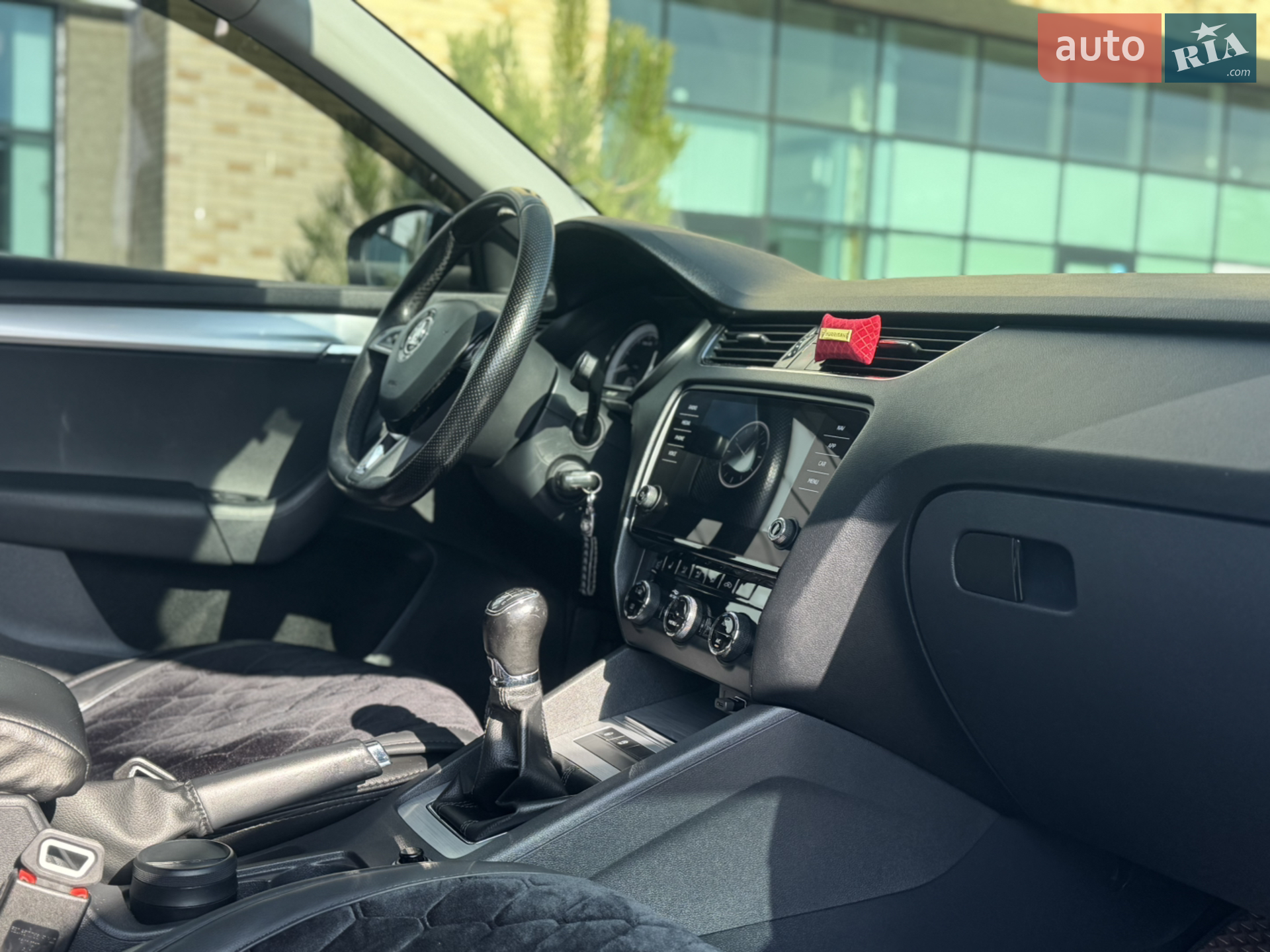 2018 Skoda Octavia - мініатюра 10
