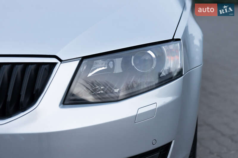 Универсал Skoda Octavia 2016 в Луцке фото 10 Универсал Skoda Octavia 2016 в Луцке