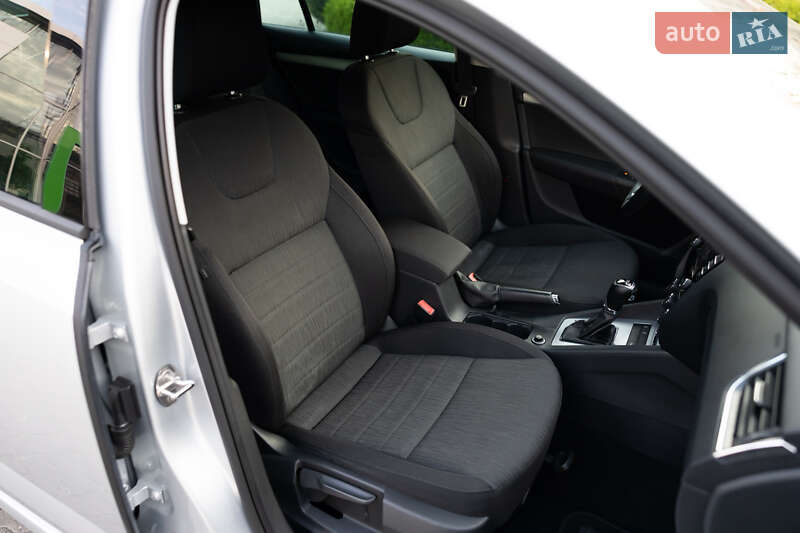 Универсал Skoda Octavia 2016 в Луцке фото 50 Универсал Skoda Octavia 2016 в Луцке