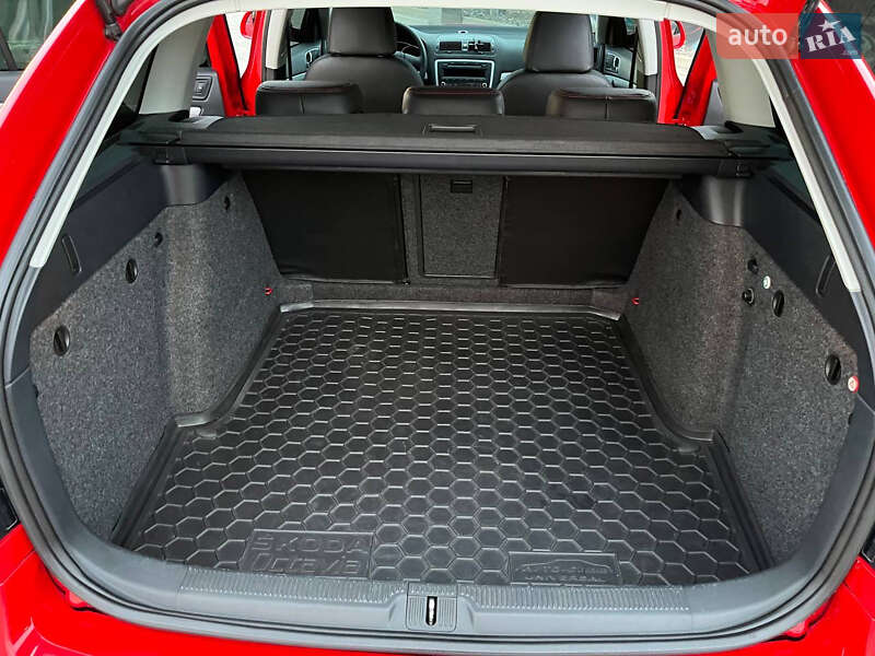 Универсал Skoda Octavia 2011 в Дрогобыче